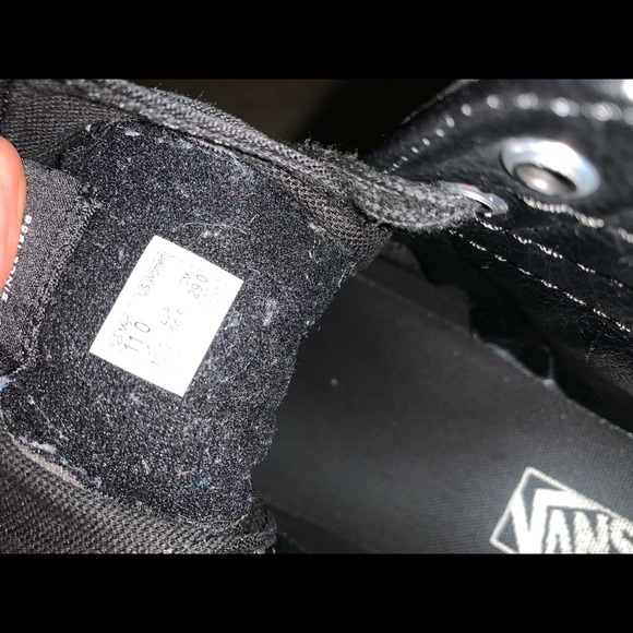 Brand new Vans Sk8- Hi - Picture 5 of 8